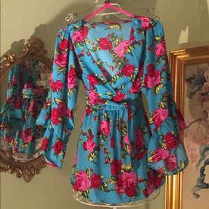 BETSEY JOHNSON Flower Roses Tunic